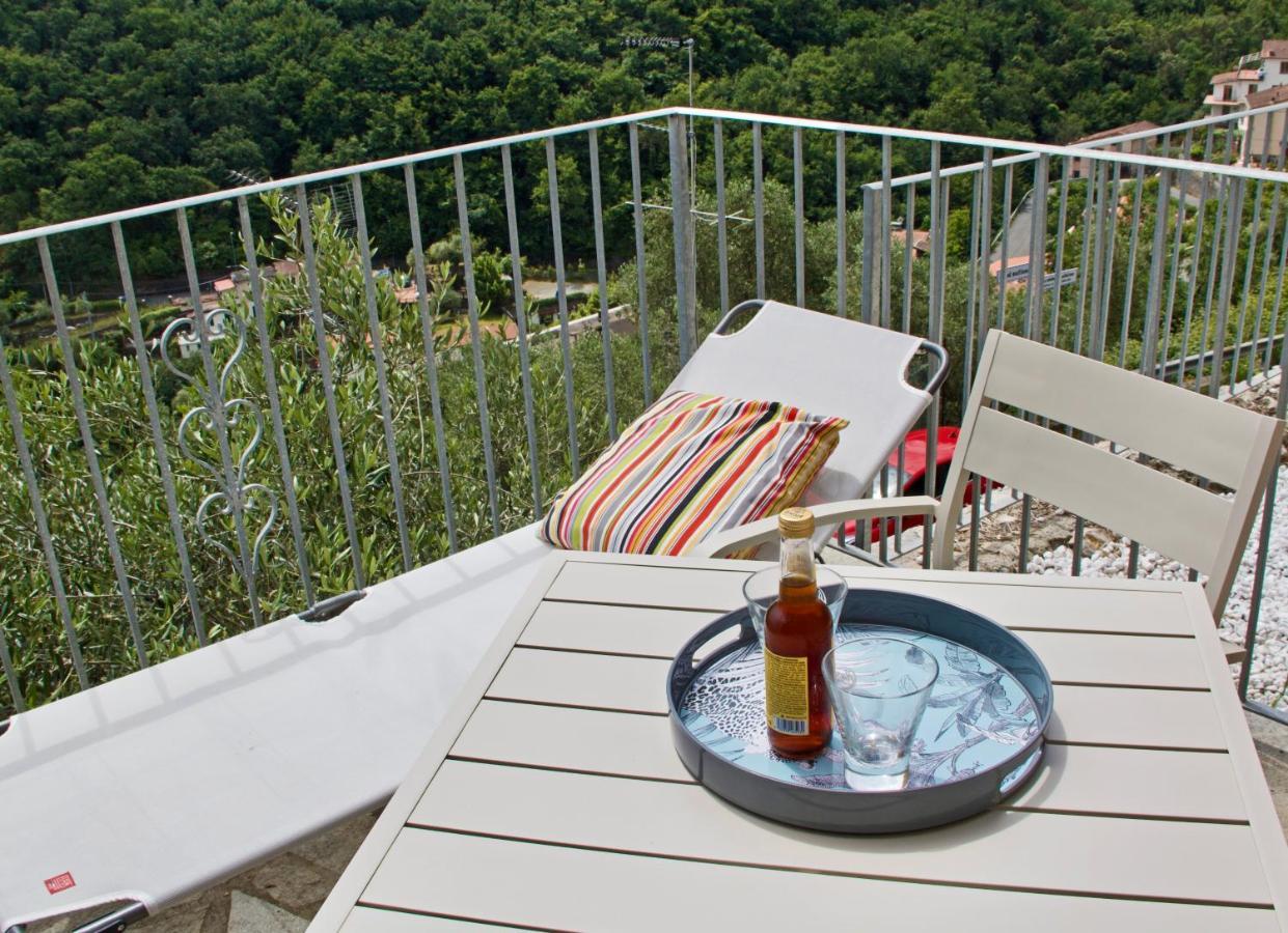 La Terrazza Con L'Ulivo - Guesthouse Con Terrazza E Vista Sul Golfo Dei Poeti ลาสเปเซีย ภายนอก รูปภาพ