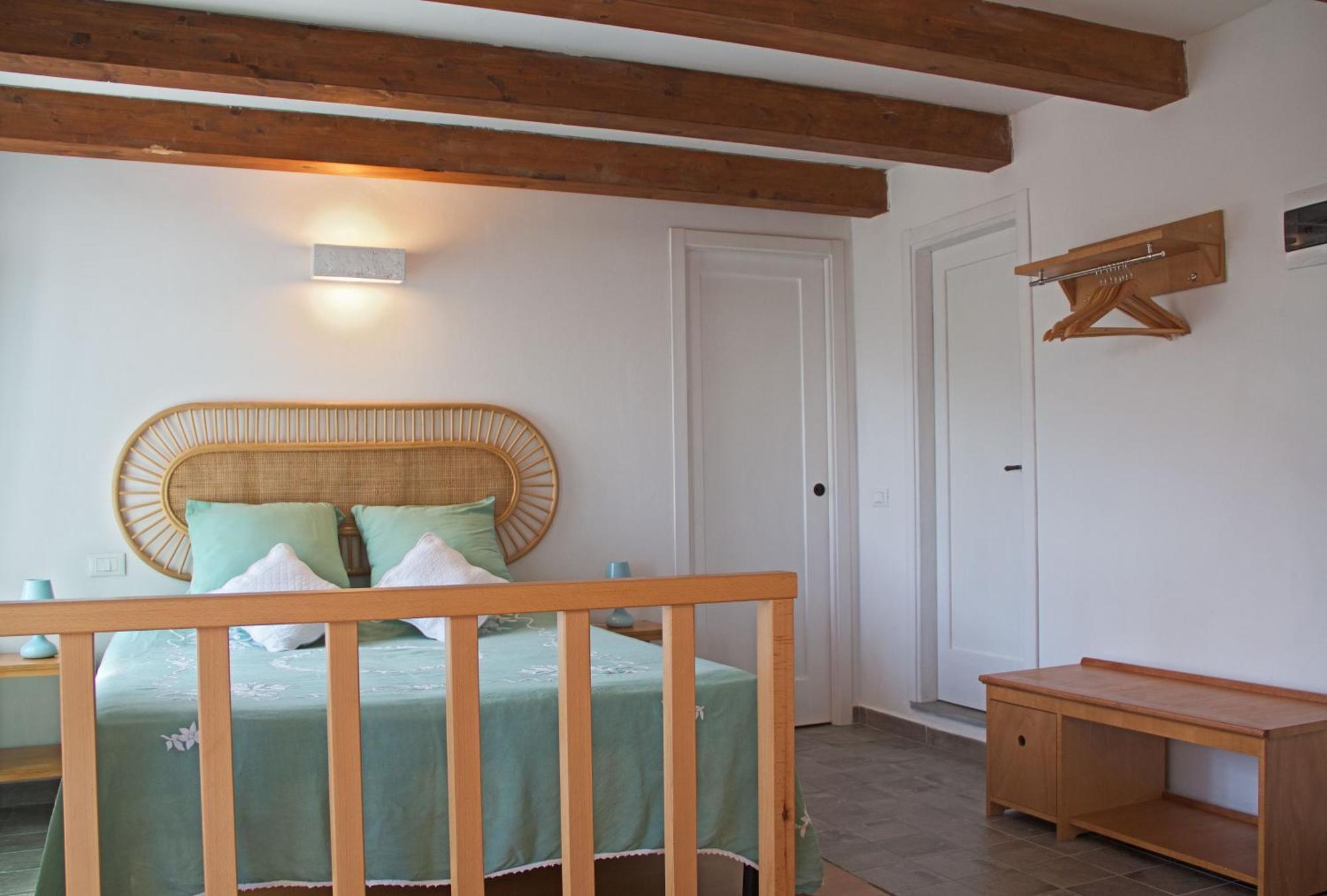 La Terrazza Con L'Ulivo - Guesthouse Con Terrazza E Vista Sul Golfo Dei Poeti ลาสเปเซีย ภายนอก รูปภาพ