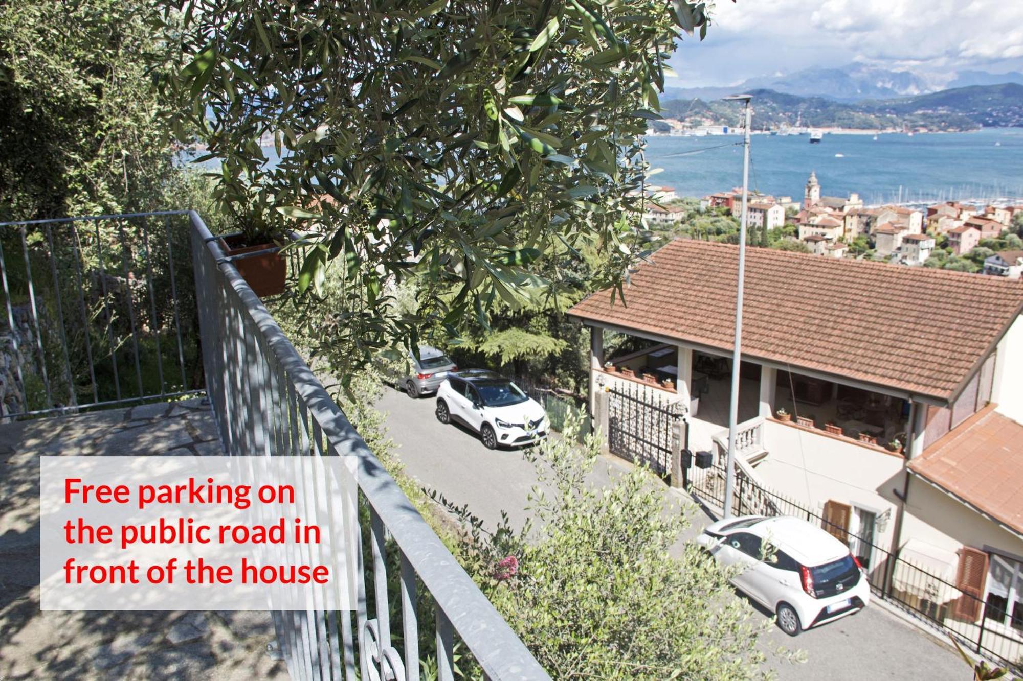 La Terrazza Con L'Ulivo - Guesthouse Con Terrazza E Vista Sul Golfo Dei Poeti ลาสเปเซีย ภายนอก รูปภาพ